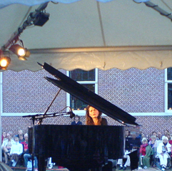 Mariana Izman tijdens de Lindegrachtconcerten